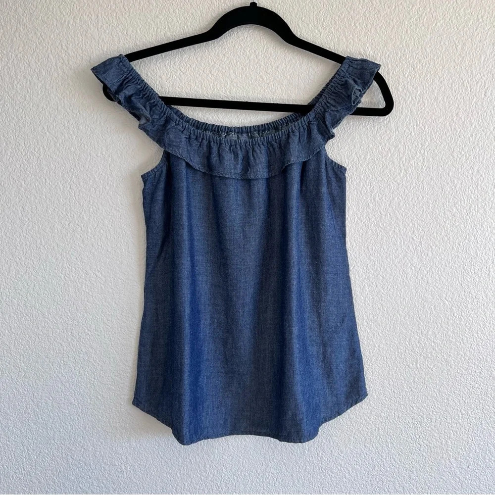 Reformation Scarlett Chambray Denim Off Shoulder‎ Blouse - Picture 2 of 10